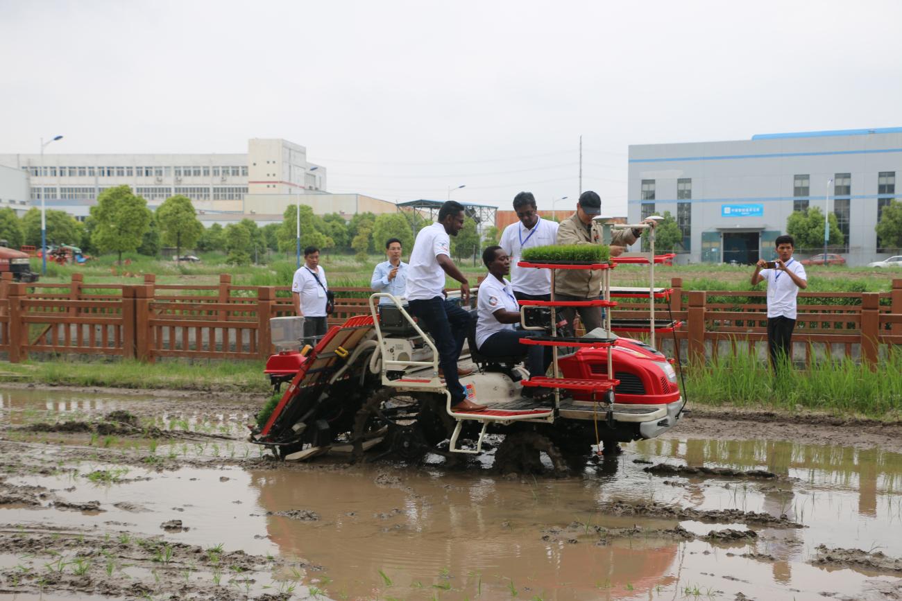 Training Workshop on Sustainable Mechanization for Smallholder Farmers in Asia and Africa